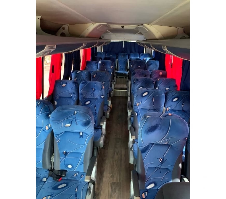  Ônibus Usados Curitiba PR Cidade Industrial de Curitiba - Fotos para Micro Onibus Volare DW-9 M.Benz ano 2013 Cód.9984