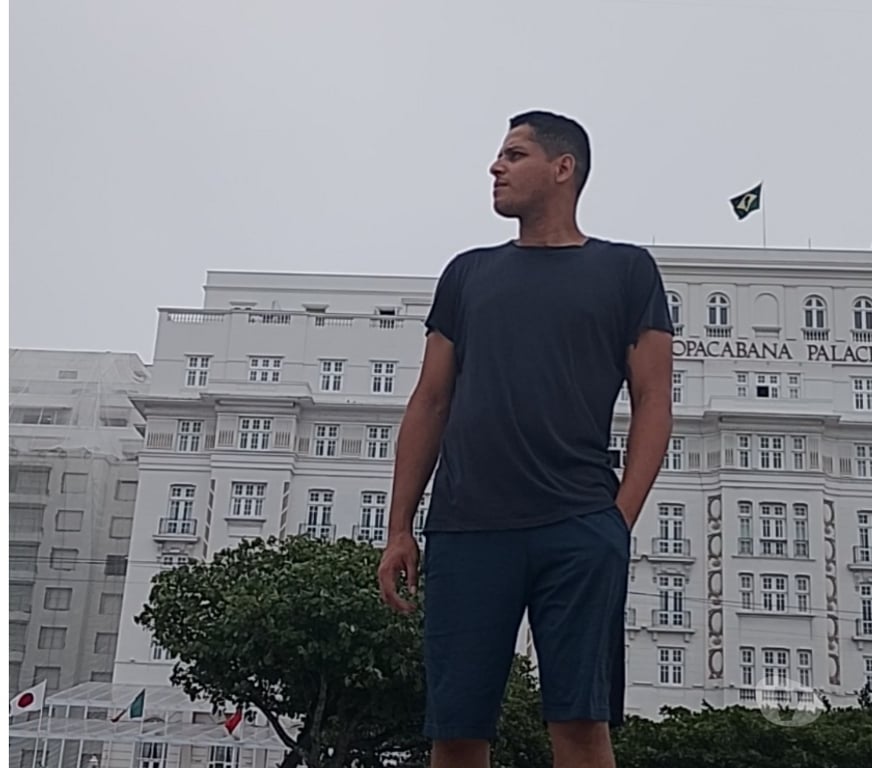 Acompanhantes masculinos Rio de Janeiro RJ Copacabana - Fotos para Massoterapeuta Copacabana posto 3