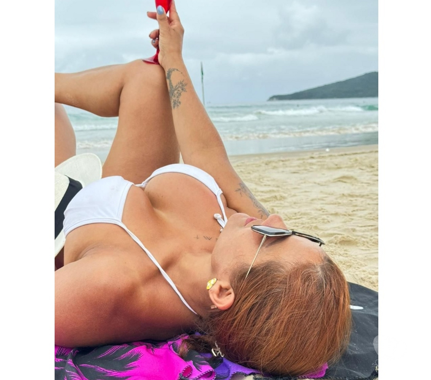 Garotas de programa Curitiba PR Fazendinha-Portão - Fotos para Terapia tântrica, nuru e depilação no Rebouças