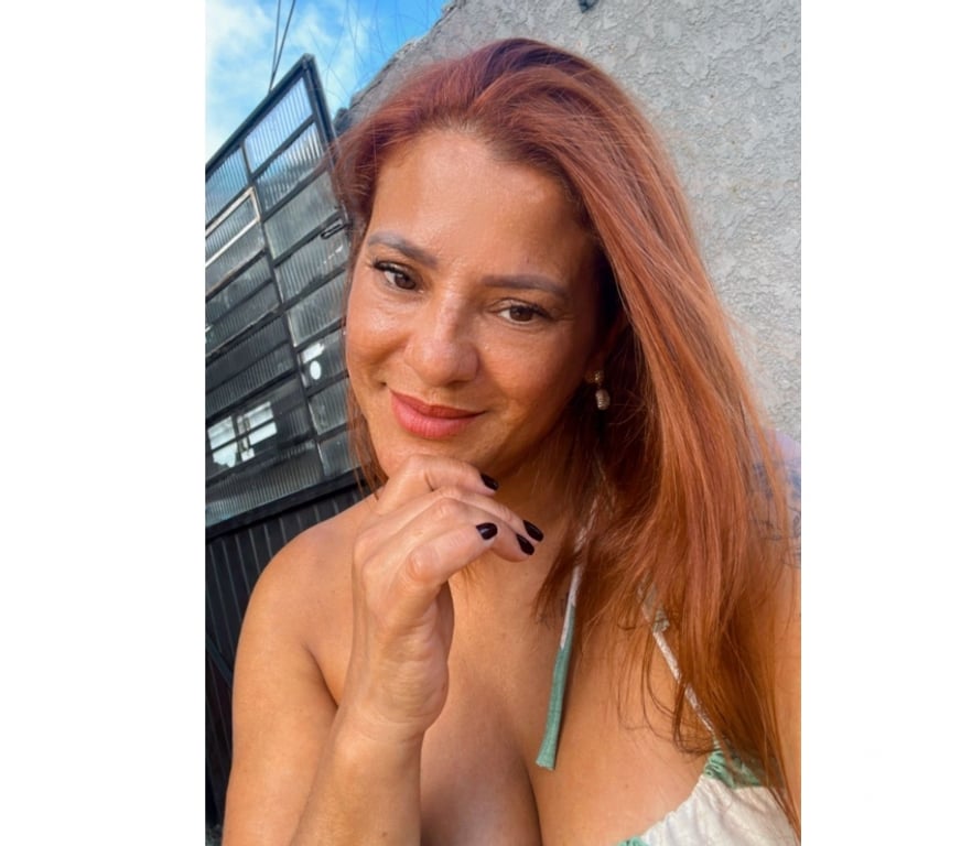 Garotas de programa Curitiba PR Fazendinha-Portão - Fotos para Terapia tântrica, nuru e depilação no Rebouças