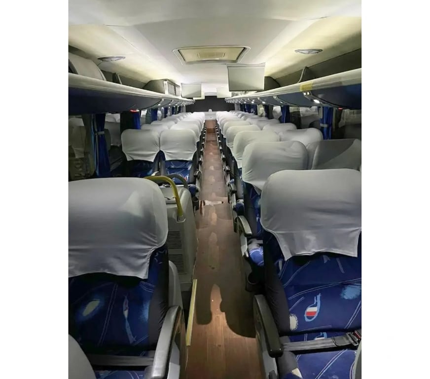  Ônibus Usados Curitiba PR Matriz - images_alt_text MBENZ – DD – 2012 – RF. 7176