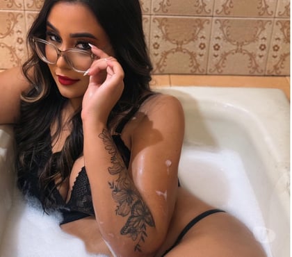 Fotos para Mia Khalifa Gata Top