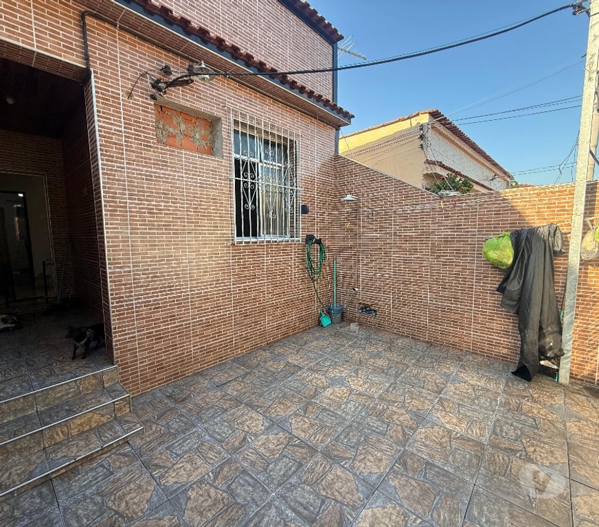 Apartamentos a venda Rio de Janeiro RJ Penha, Rio de Janeiro - images_alt_text Vendo linda casa em Vaz Lobo, COM KITNET ANEXA. financiada.