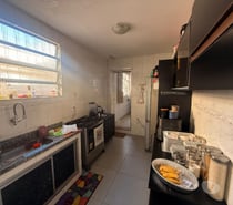 Vendo linda casa em Vaz Lobo, COM KITNET ANEXA. financiada.