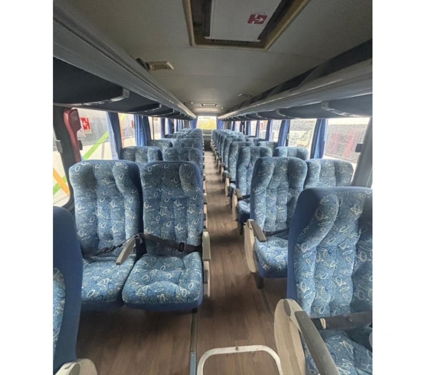  Ônibus Usados Curitiba PR Cidade Industrial de Curitiba - Fotos para Onibus Comil VW 17230 MWM fretamento ano 2010 cód.9994