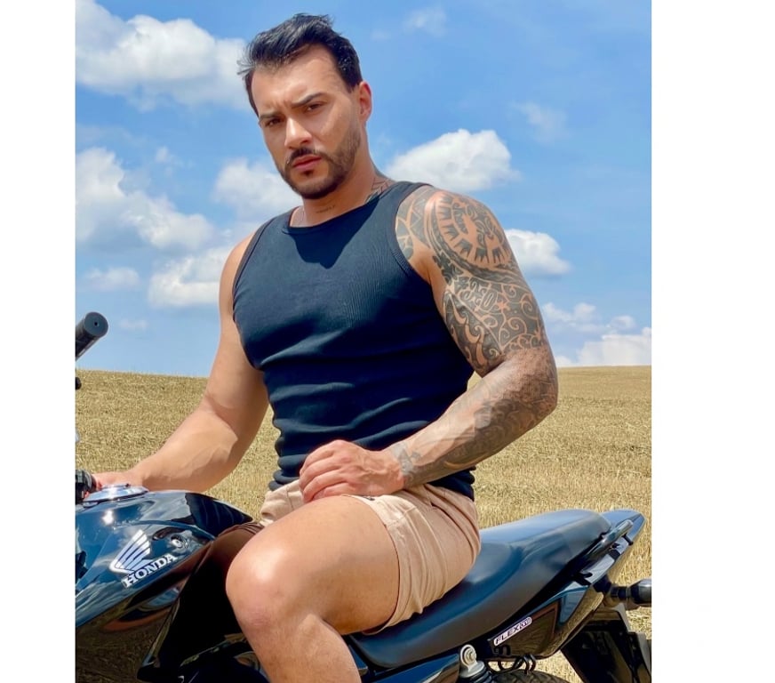 Acompanhantes masculinos Sao Paulo SP Perdizes - Fotos para Dr felipe , atendo casais