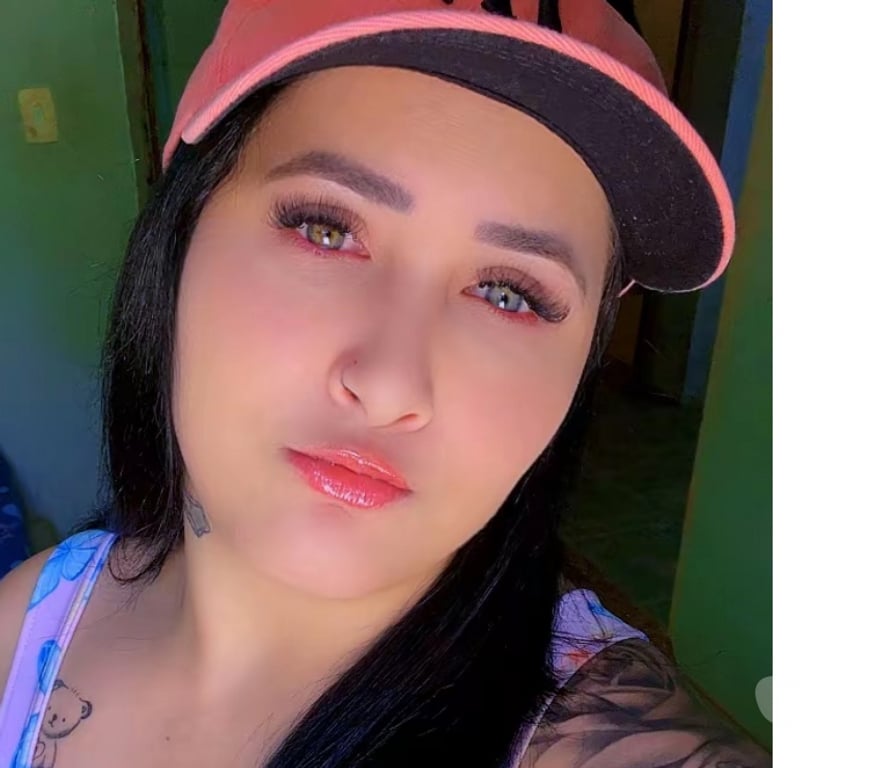 Garotas de programa Guaratuba PR - Fotos para Tão doce como Alice , tão louca como o chapeleiro