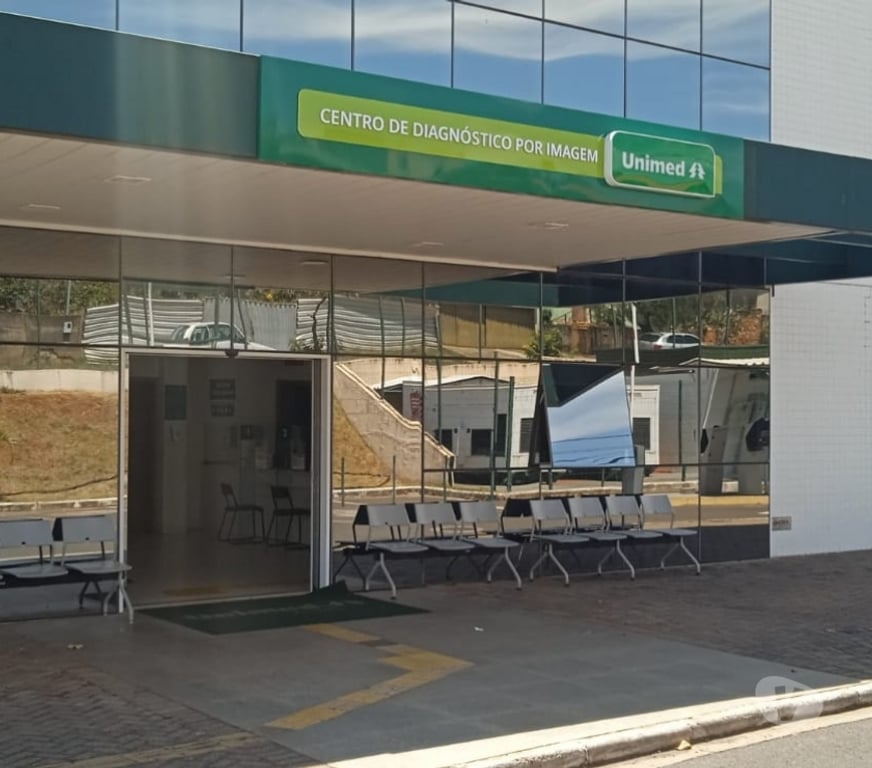 Mudanças - Frete Belo Horizonte MG Buritis, Belo Horizonte - Fotos para BH MG Transporte com Caminhão baú Plataforma Elevatória