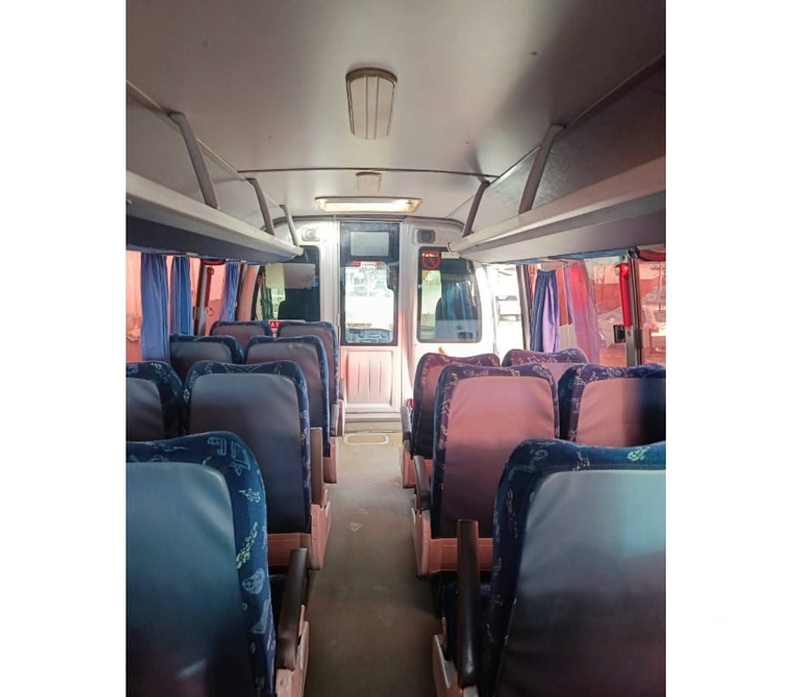  Ônibus Usados Curitiba PR Cidade Industrial de Curitiba - Fotos para Micro Onibus Volare W-9 ano 2010 cód.9999