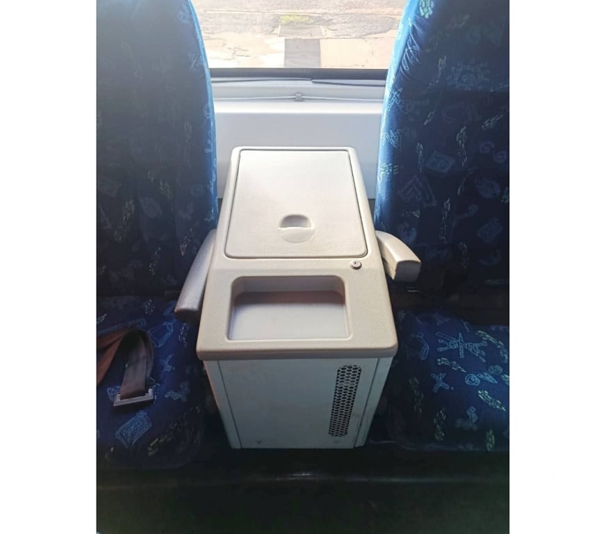  Ônibus Usados Curitiba PR Cidade Industrial de Curitiba - Fotos para Micro Onibus Volare W-9 ano 2010 cód.9999