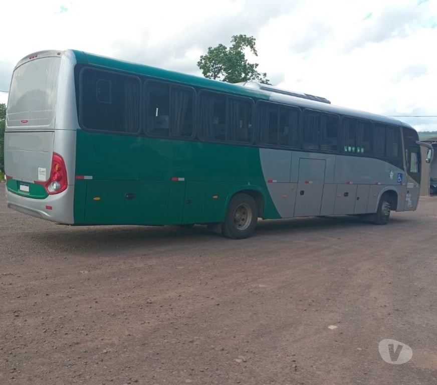  Ônibus Usados Curitiba PR Cidade Industrial de Curitiba - Fotos para Onibus Motor dianteiro Comil completo ano 2015 cód.10006