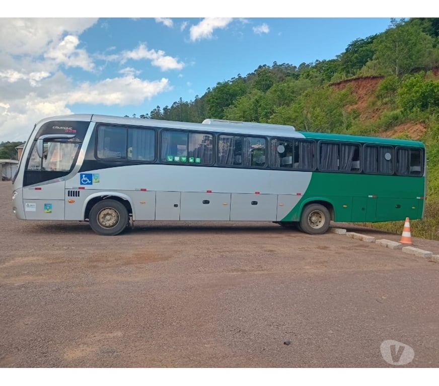 Ônibus Usados Curitiba PR Cidade Industrial de Curitiba - Fotos para Onibus Motor dianteiro Comil completo ano 2015 cód.10006