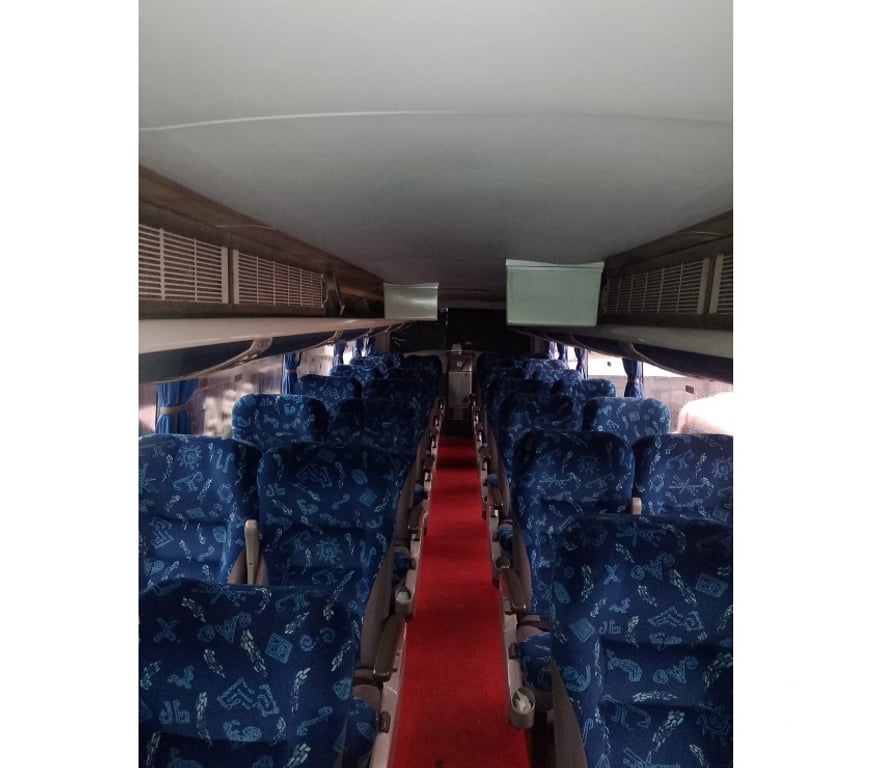  Ônibus Usados Curitiba PR Cidade Industrial de Curitiba - Fotos para Onibus DD 4-eixos Volvo B-12 420cv ano 2012 cód.10008