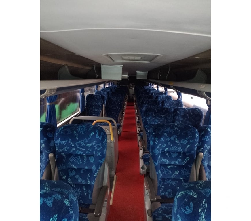  Ônibus Usados Curitiba PR Cidade Industrial de Curitiba - Fotos para Onibus DD 4-eixos Volvo B-12 420cv ano 2012 cód.10008