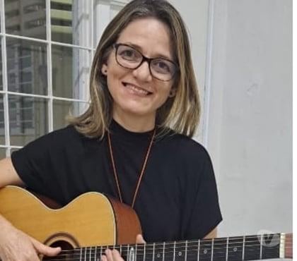 Aulas música - Teatro - Dança - Fotos para Aulas de Canto e Violão popular para iniciantes!