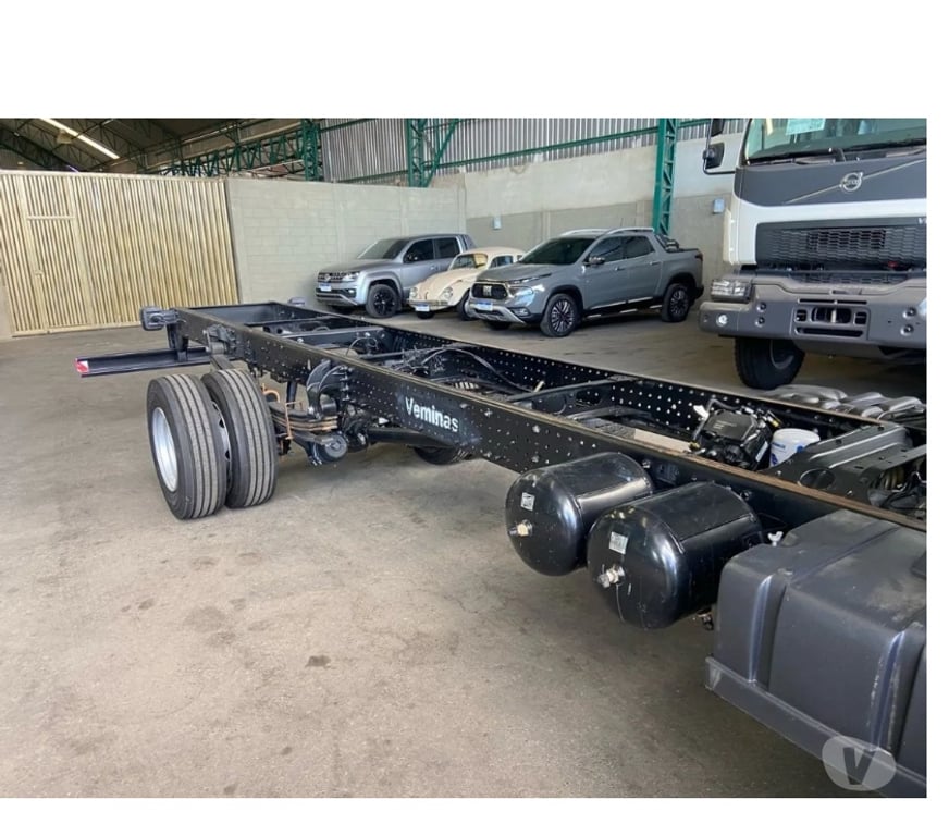 Caminhões usados Sao Jose dos Pinhais PR - Fotos para Volkswagen Delivery 11.180