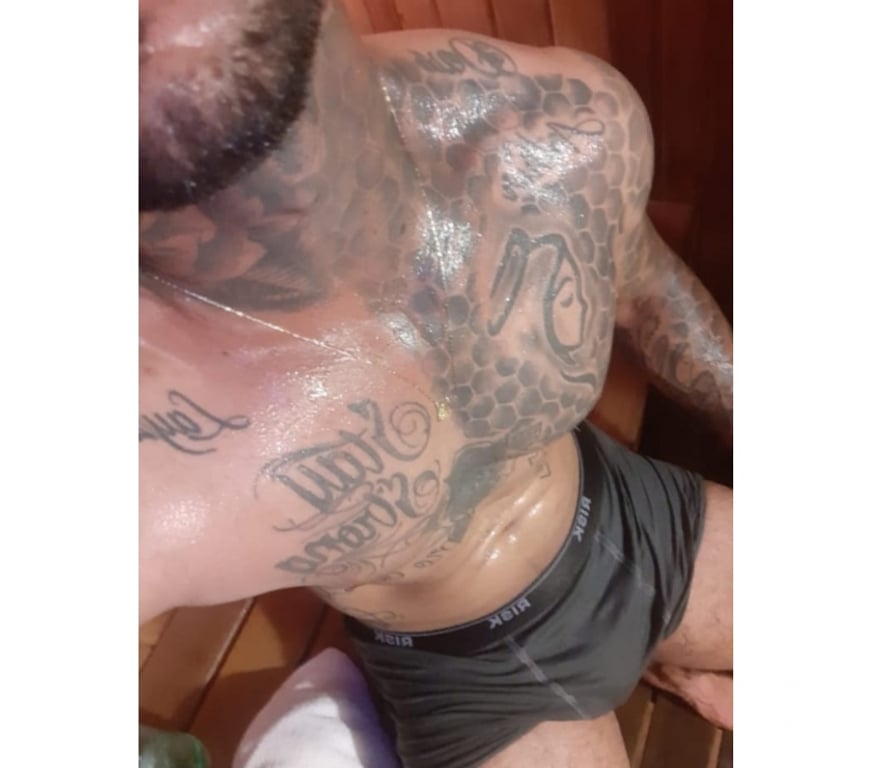 Acompanhantes masculinos Araucaria PR - Fotos para Pablo Mattos ####