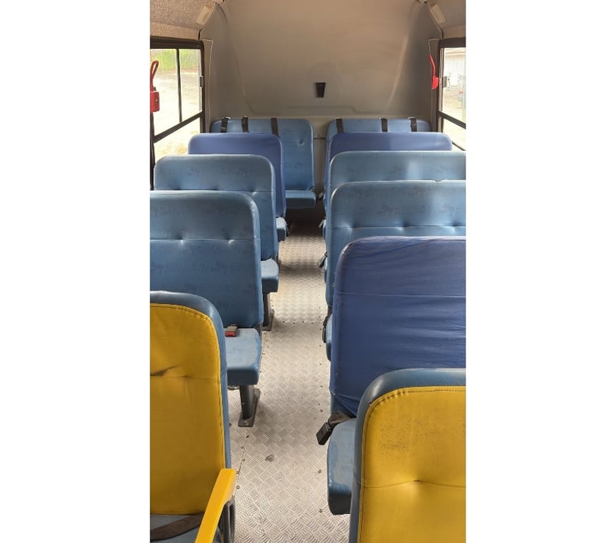  Ônibus Usados Curitiba PR Cidade Industrial de Curitiba - Fotos para micro Onibus Escolar caminho da escola ano 2019 Cód.10021