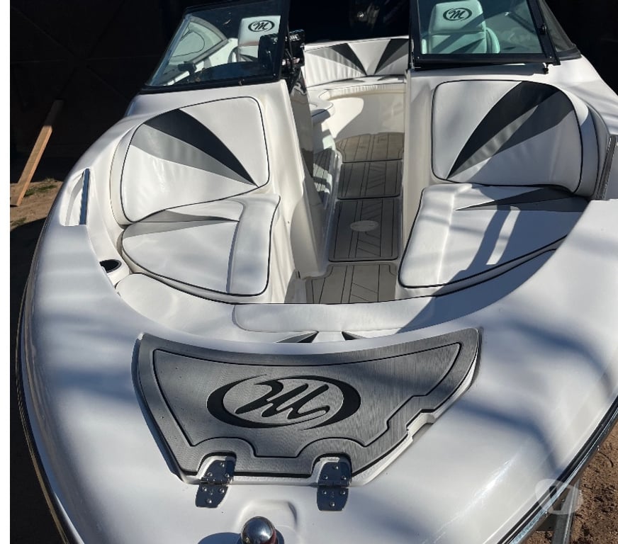  Lancha Usada Canoas RS - Fotos para Venda de uma Lancha