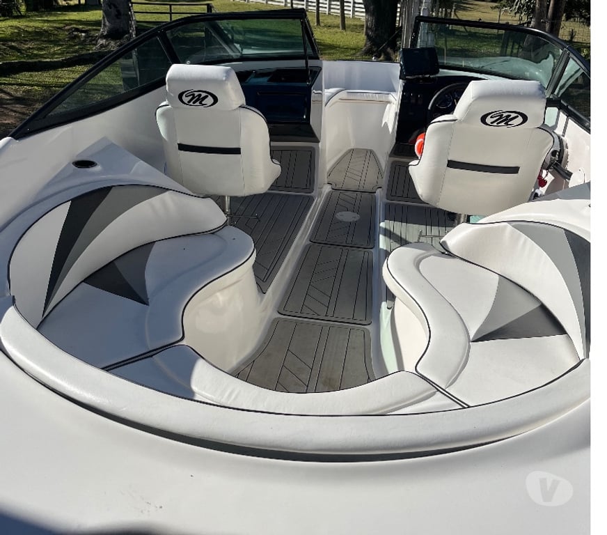  Lancha Usada Canoas RS - Fotos para Venda de uma Lancha