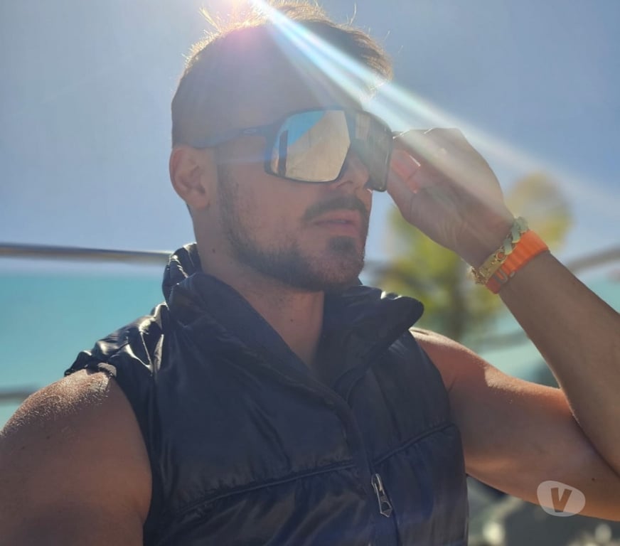 Acompanhantes masculinos Samambaia DF - Fotos para Brunno Massoterapeuta tantrico