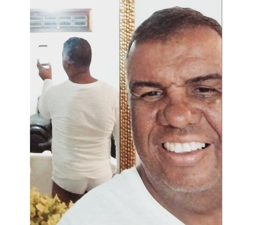 Homem procura Homem Rio de Janeiro RJ Outros Bairros Rio de Janeiro RJ - images_alt_text Busco Amigo Companheiro ativo para relacionamento afetivo