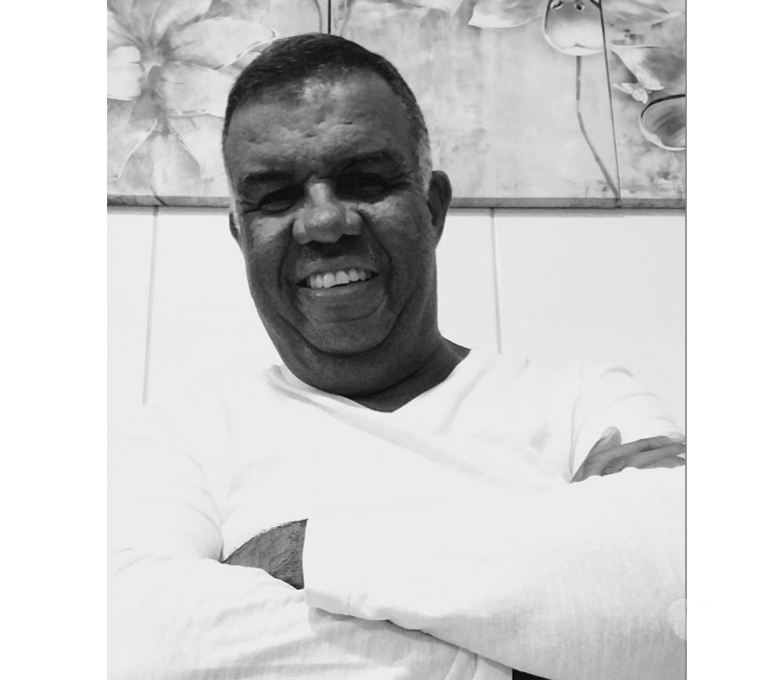 Homem procura Homem Rio de Janeiro RJ Outros Bairros Rio de Janeiro RJ - images_alt_text Busco Amigo Companheiro ativo para relacionamento afetivo