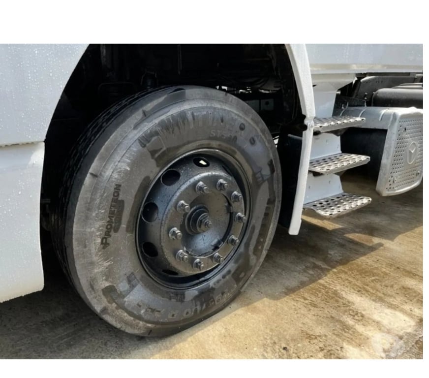 Caminhões usados Sao Jose dos Pinhais PR - Fotos para Mercedes-Benz MB Ls-1634 Ano 2009