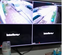 Instalação e manutenção de câmeras de segurança