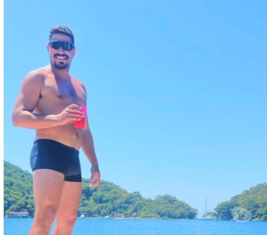 Acompanhantes masculinos Rio de Janeiro RJ Copacabana - Fotos para Leandro Carioca Dotado