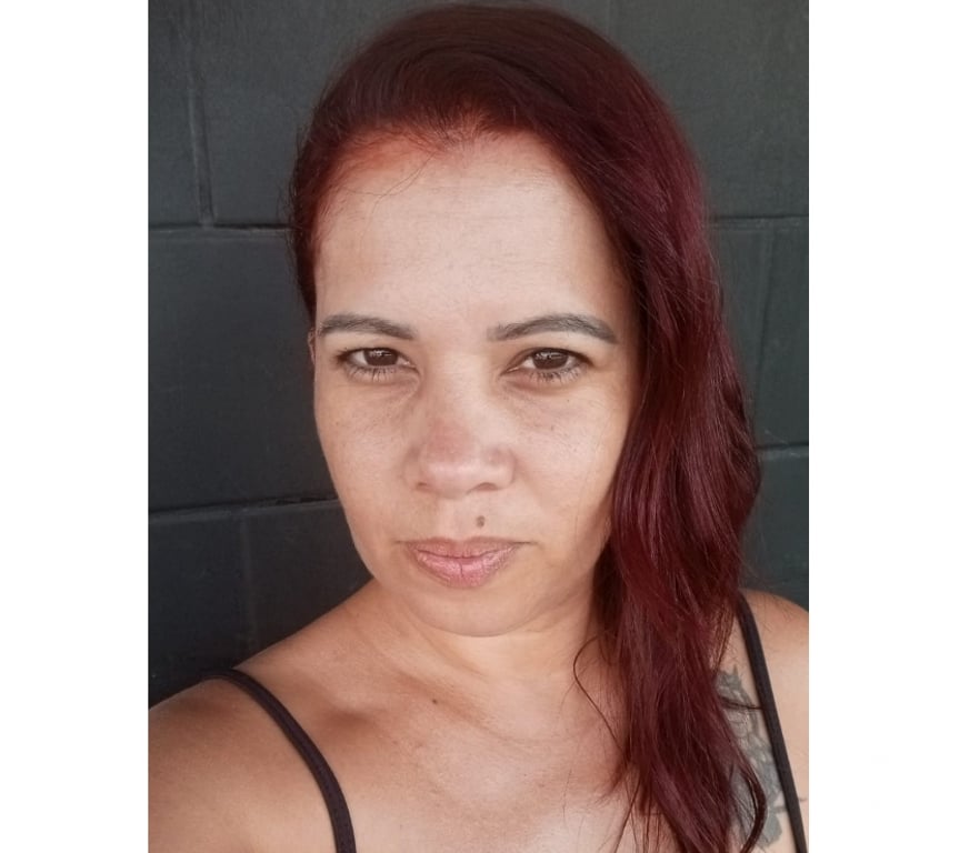 Garotas de programa Alexania GO - Fotos para Coroa fogosa curta temporada na cidade