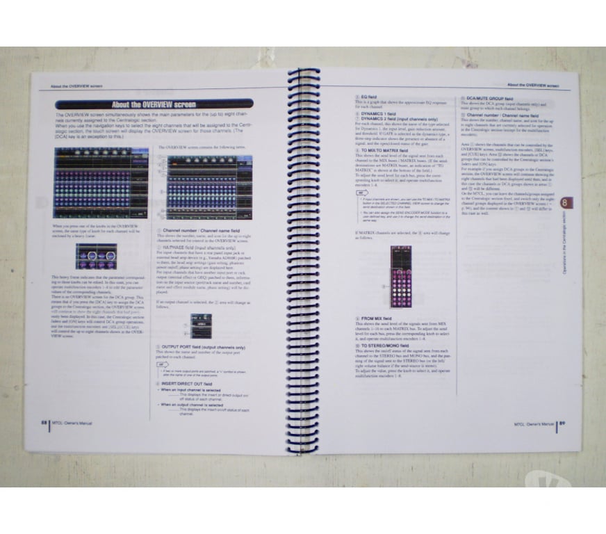 DVDs a Venda Porto Alegre RS Porto Alegre Sul - images_alt_text Dois manuais do usuário, mesa e teclado.- Cód. 448 -