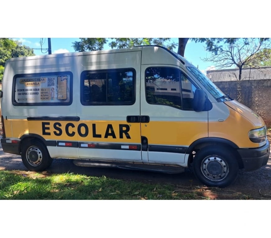  Ônibus Usados Curitiba PR Cidade Industrial de Curitiba - Fotos para Van Master Escolar Básica ano 2007 cód.10023