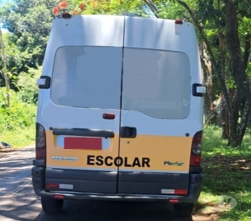  Ônibus Usados Curitiba PR Cidade Industrial de Curitiba - Fotos para Van Master Escolar Básica ano 2007 cód.10023
