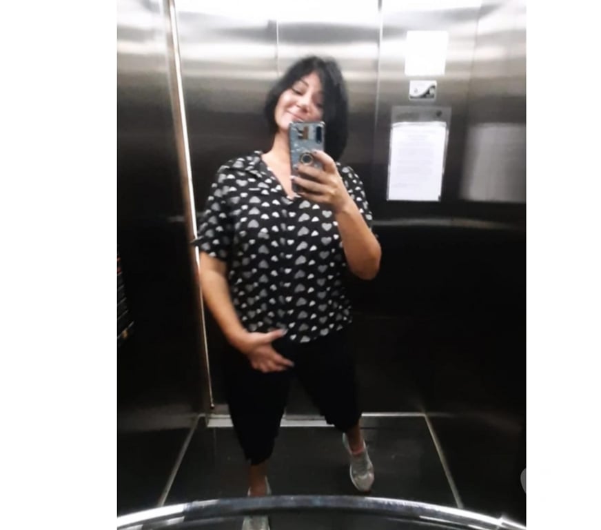 Garotas de programa Tijucas SC - Fotos para massagem e depilação masculina (50.00 Reais)