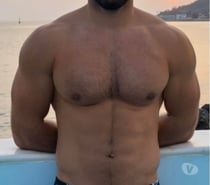 Acompanhante masculino