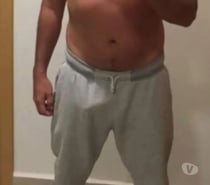 Procuro casais ou mulheres