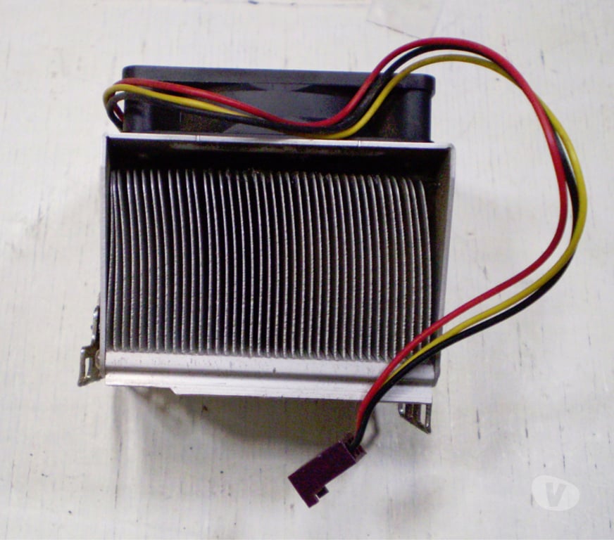 Computador Porto Alegre RS Porto Alegre Sul - Fotos para Duas peças de Processador antigo AMD Sempron.-Cód.468-