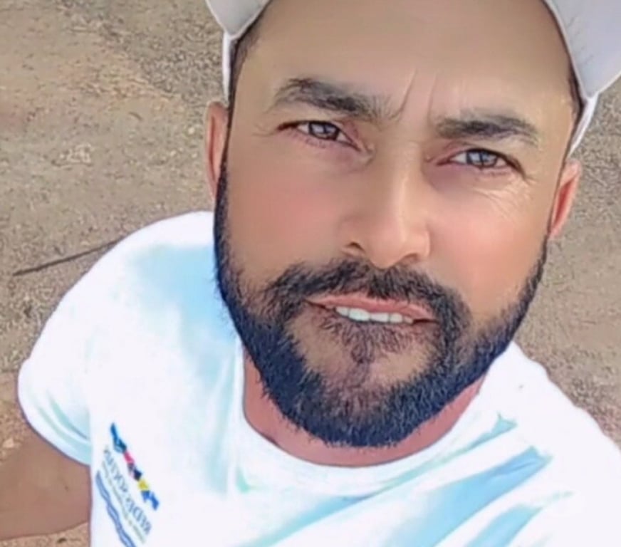 Homem procura Homem Porto Alegre RS Porto Alegre Centro - Fotos para QUERO CAMINHONEIRO BR 290 PARQUE ELDORADO CHAMA