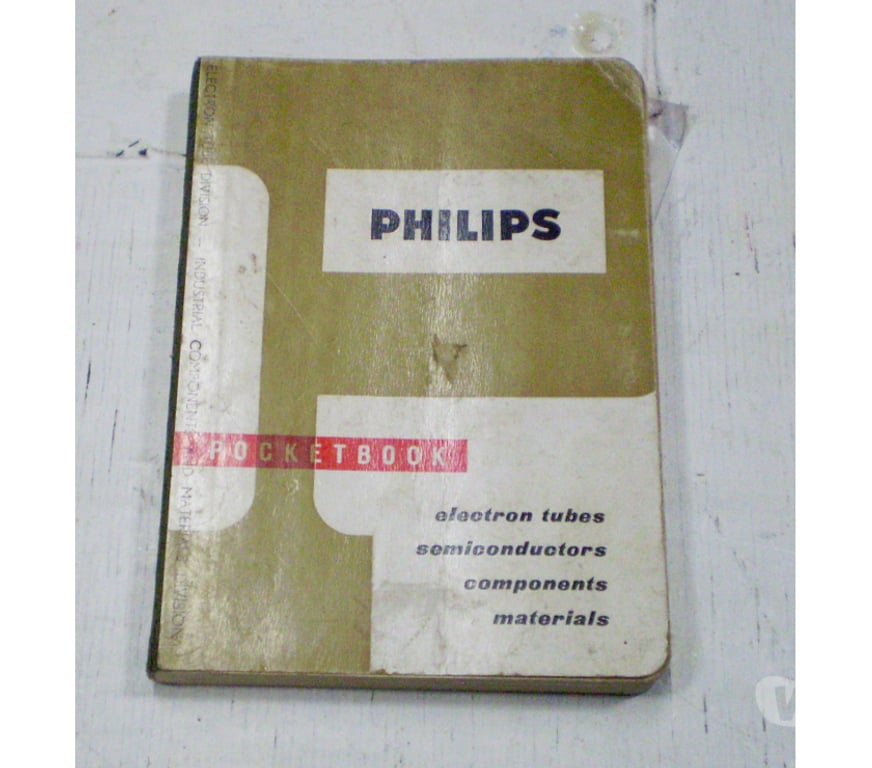 DVDs a Venda Porto Alegre RS Porto Alegre Sul - images_alt_text Dois livros de bolso antigos de eletrônica.-Cód.469-