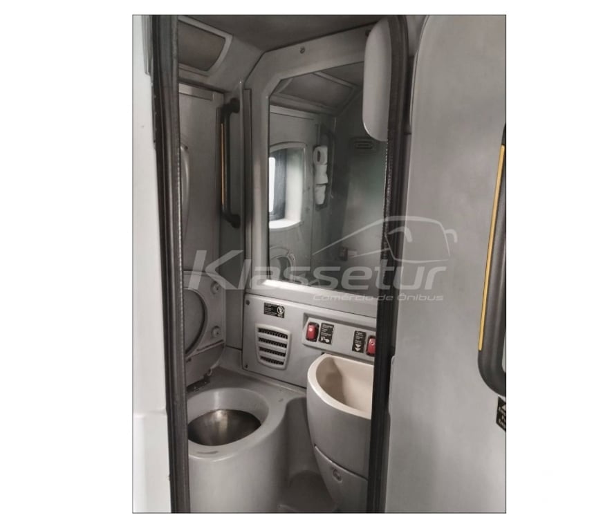  Ônibus Usados Curitiba PR Boqueirão - Fotos para Ônibus Comil Campione 3.45 VW 18320 OT 44L(COD.637)Ano 2010