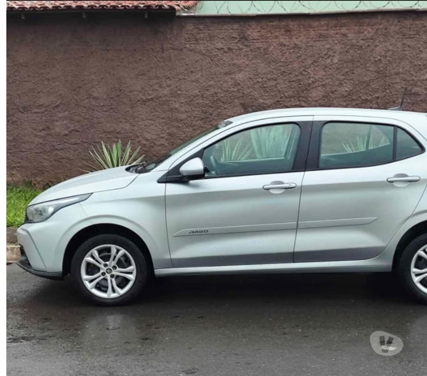 Seminovos Belo Horizonte MG Centro-Sul - Fotos para VENDO FIAT ARGO DRIVE 1.0 MANUAL 2023 2024