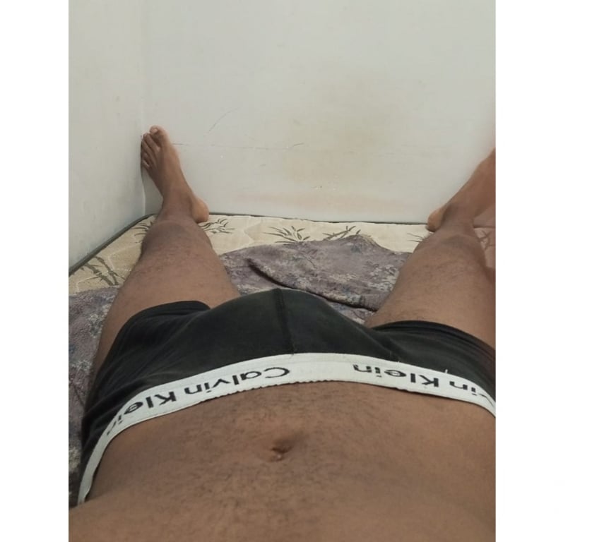 Acompanhantes masculinos Goiania GO - Fotos para NOVINHO com 19 CM