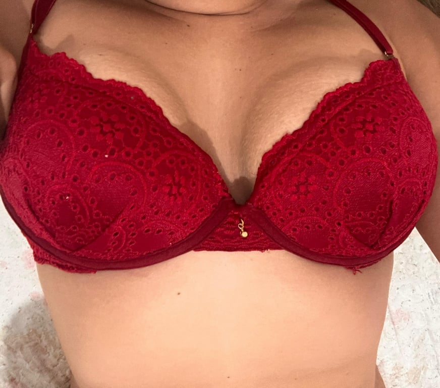 Garotas de programa Parauapebas PA - Fotos para Danny Bond acompanhante 100