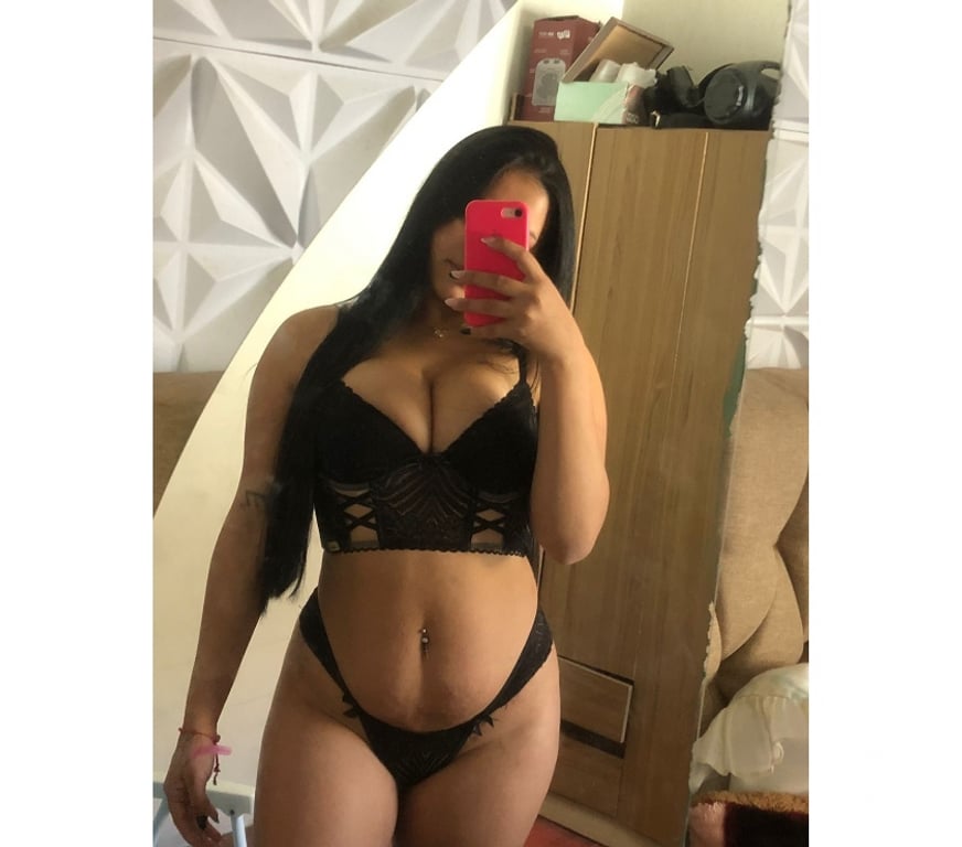 Garotas de programa Lajeado Sul RS - Fotos para Brenda novinha safadinha