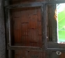 Janela PVC cinza claro nova 1,36m x 0,93m Nova