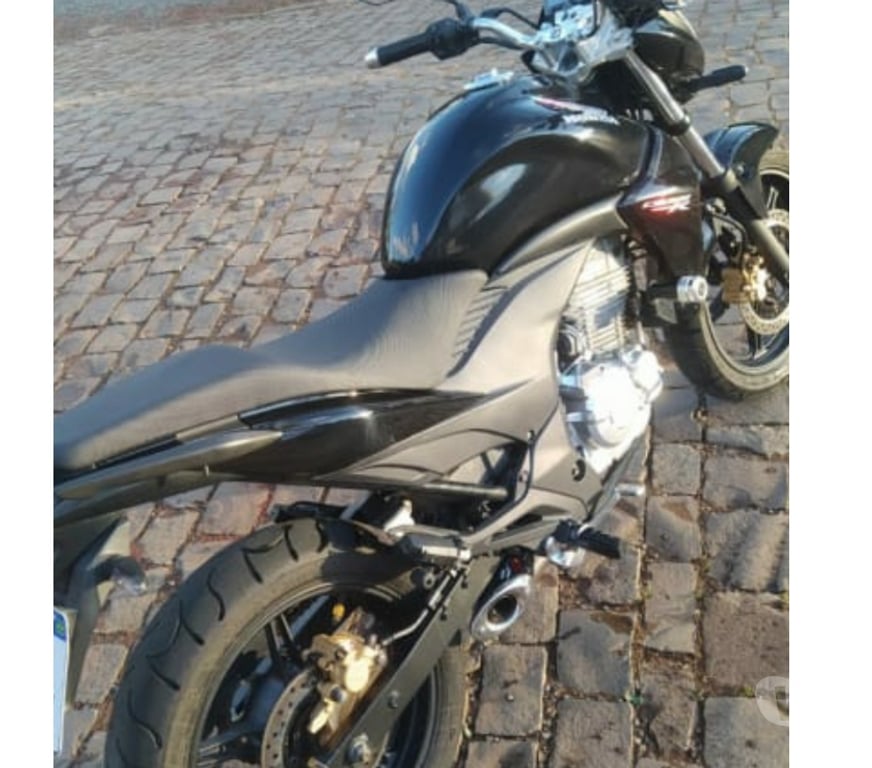 Motos a venda Lajeado Sul RS - Fotos para Cb 300 ano 2012 completo estado de novo