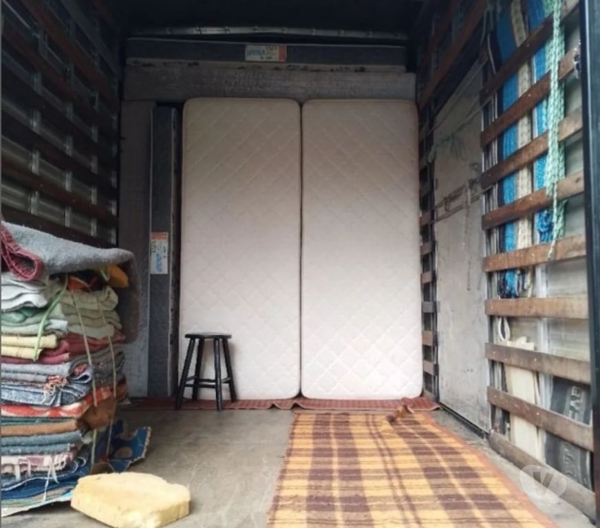 Mudanças - Frete Curitiba PR Boqueirão - Fotos para Fretes rápidos a partir de 200 viagens 2,50km