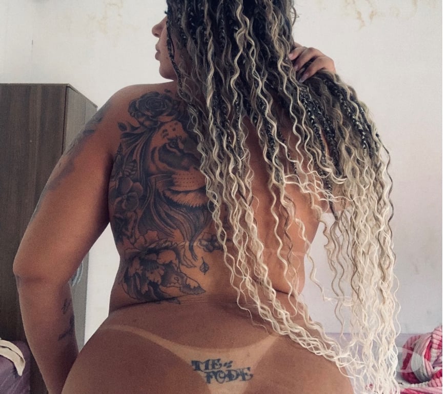 Garotas de programa Espera Feliz MG - Fotos para Carioca simpática