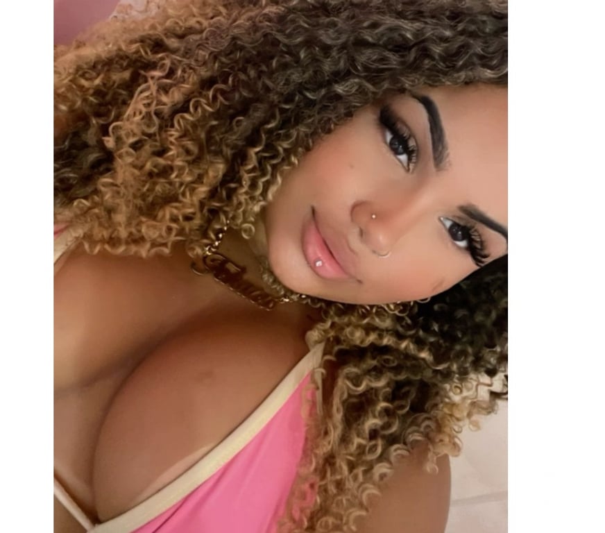 Garotas de programa aguas Lindas de Goias GO - Fotos para Morena toda quente cheirosa namorada